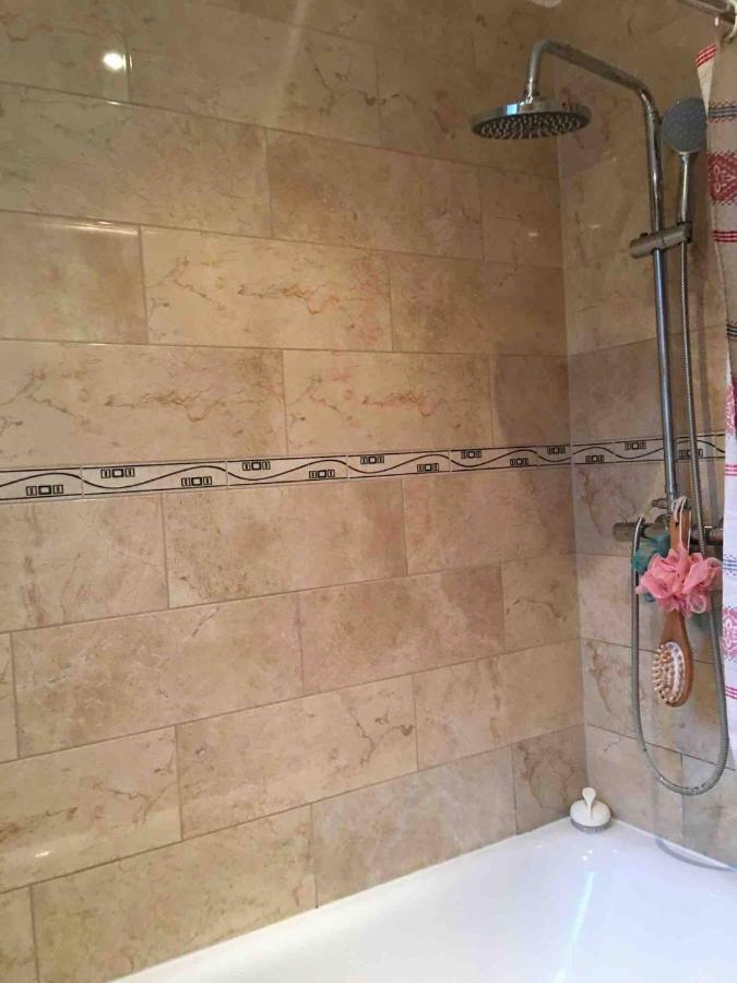 לונדון Nice Comfy House מראה חיצוני תמונה